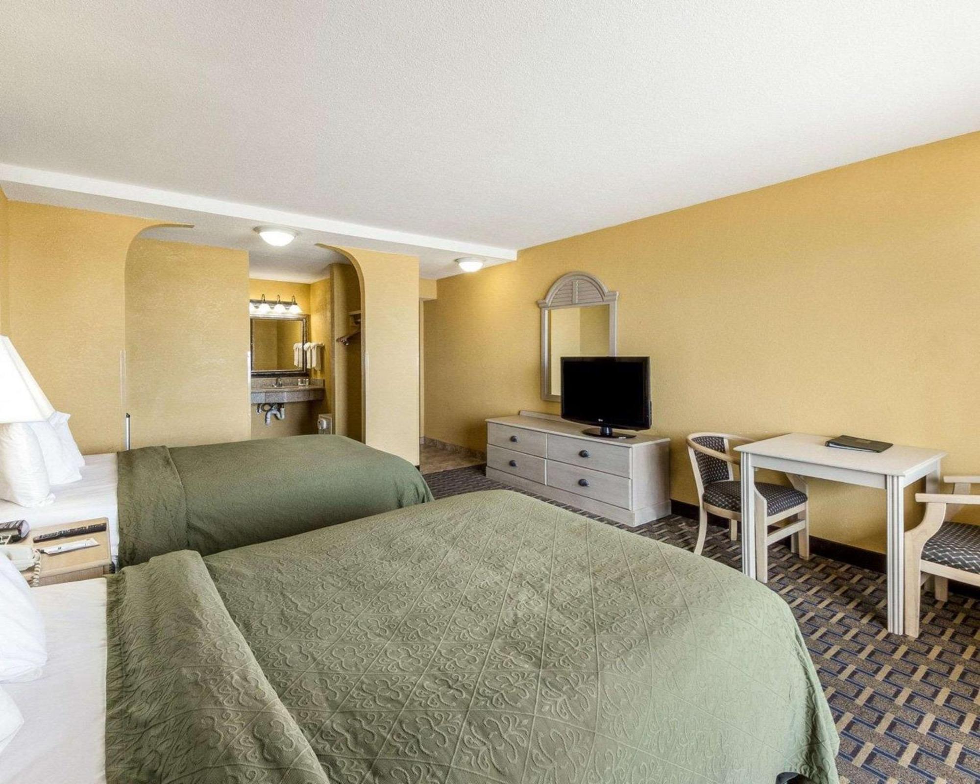 Quality Inn & Suites On The Beach Корпъс Кристи Екстериор снимка