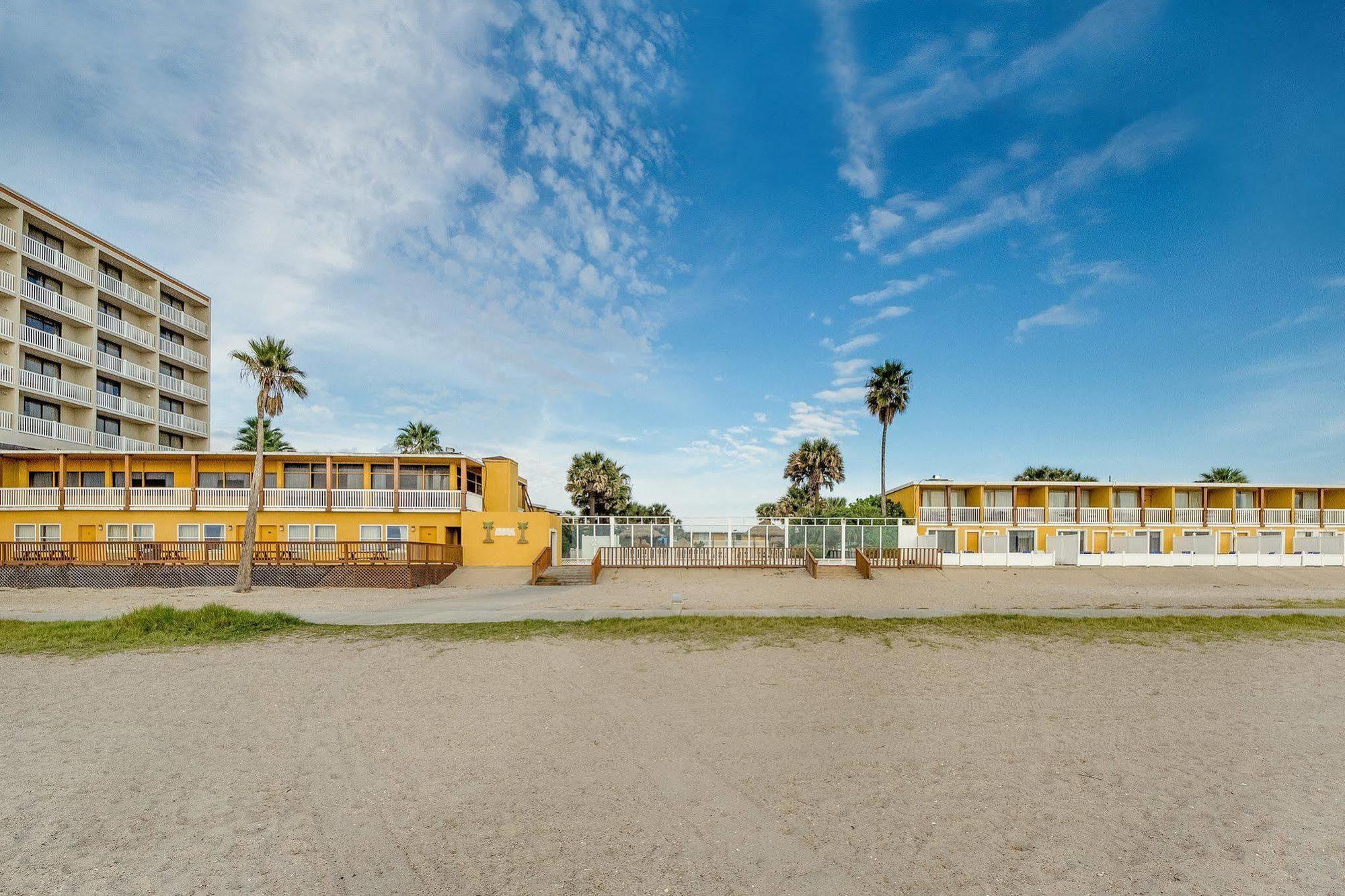Quality Inn & Suites On The Beach Корпъс Кристи Екстериор снимка