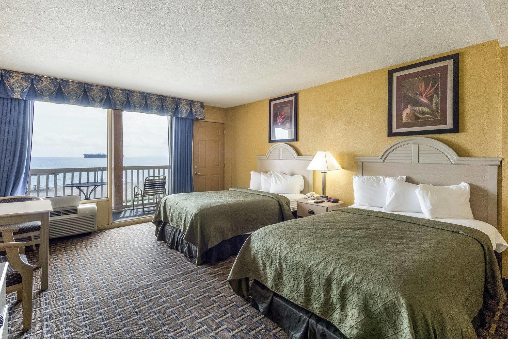 Quality Inn & Suites On The Beach Корпъс Кристи Екстериор снимка