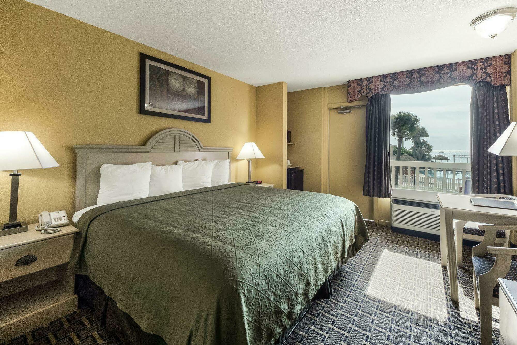 Quality Inn & Suites On The Beach Корпъс Кристи Екстериор снимка